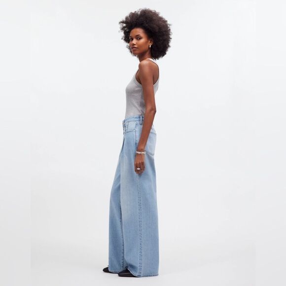 NWT Madewell Superwide-Leg Jeans in Cather Wash: Button-Front Edition - Picture 3 of 5